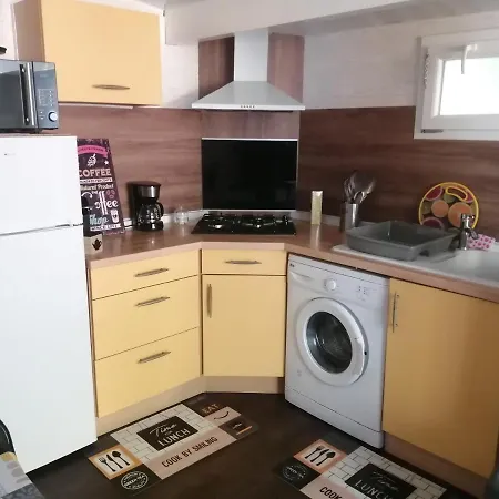 Petite Habitation Meublee *