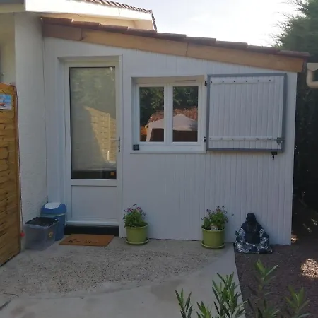 Petite Habitation Meublee Lejlighed Biganos
