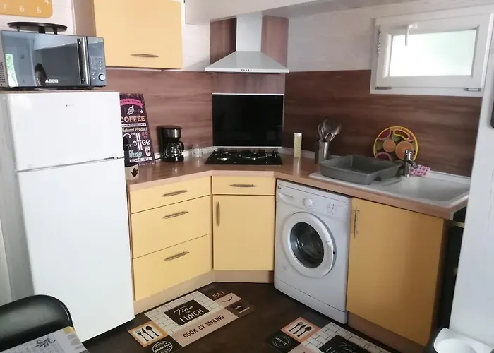 Petite Habitation Meublee *